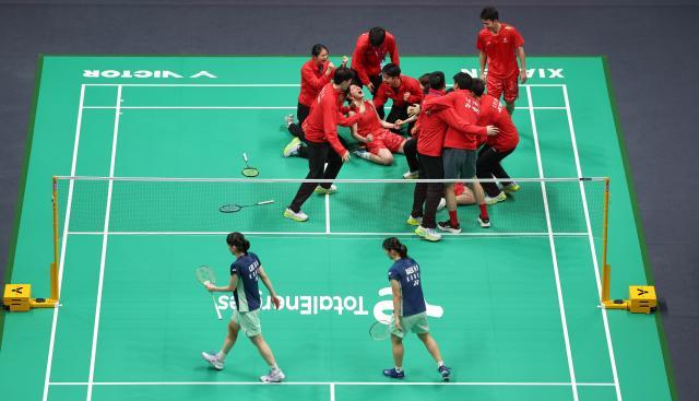 1746404028593074671.jpg (体育)(32)羽毛球——苏迪曼杯决赛:中国队夺冠XxjpseC007314_20250504_PEPFN0A001.jpg